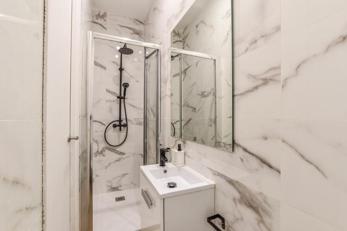 Myhousespain - Luxury Flat Next To Gran Via Madryt Zewnętrze zdjęcie